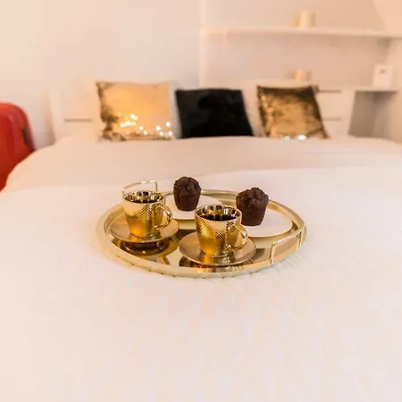 Goldeneye Center Appartement *