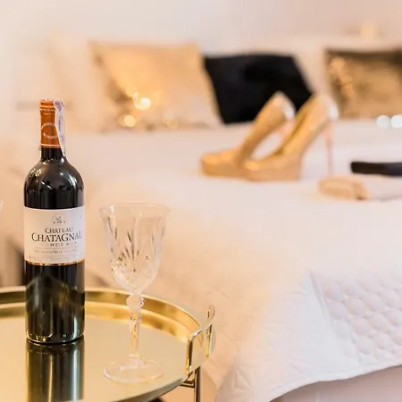 Апартаменты Goldeneye Center Вроцлав